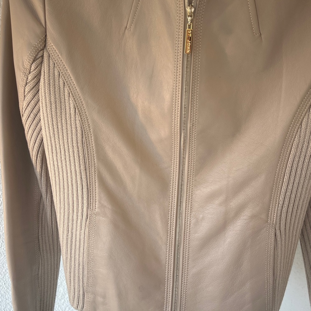 St. John Beige Leather Jacket - image 5